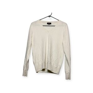 Women’s Quince 100% Mongolian Cashmere ivory sweater, size medium